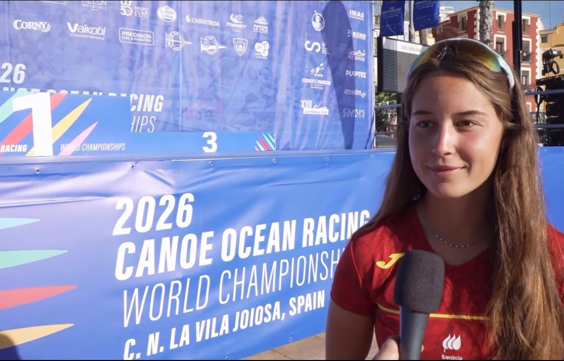 Andrea Jiménez se proclama campeona del mundo júnior de Kayak de Mar SS1 en La Vila Joiosa